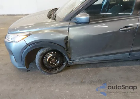 2021 Nissan Kicks Sv Xtronic Cvt z USA, uszkodzony, nr VIN 3N1CP5CV9ML478183